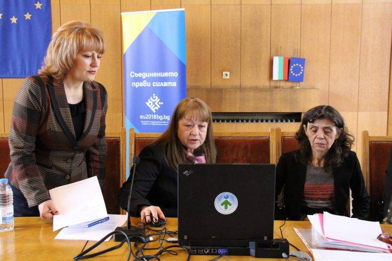 Шест гимназии в областта искат въвеждане на дуално обучение