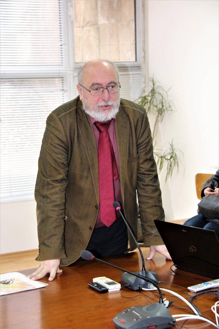 Ученици от 34 селища се включиха в  конкурса „Пространство и време” на ВТУ