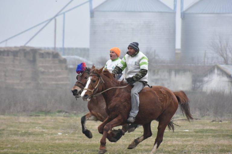 Тодоровден с кушии имаше в три от лясковските села
