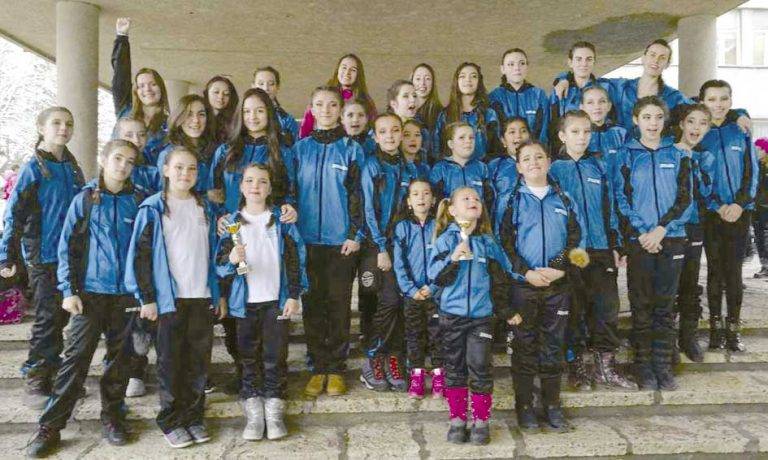 Спорт | Шест купи спечели танцово студио “Динамик” от национален фестивал