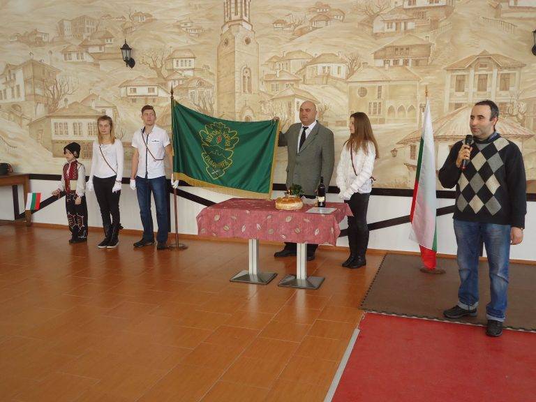 На 3 март в Церова кория осветиха знаме и герб на селото