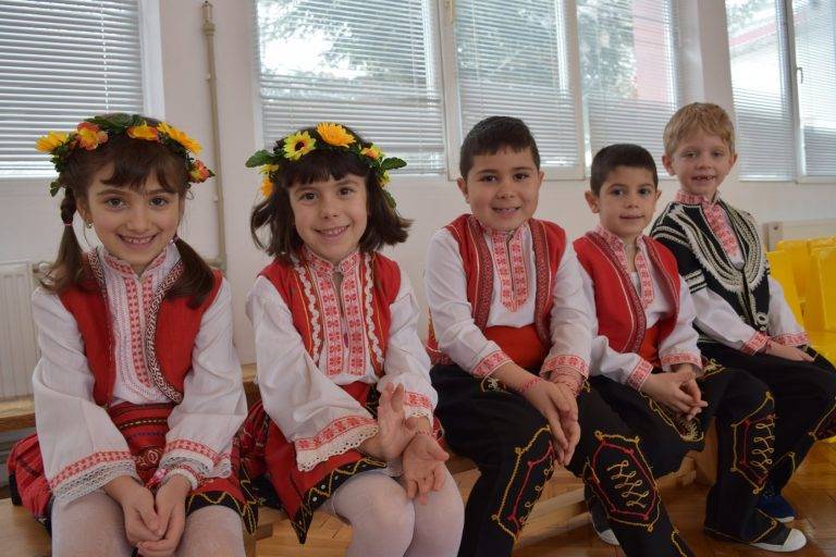 Образователната инициатива „Музей в куфар“ гостува в детска градина „Соня“