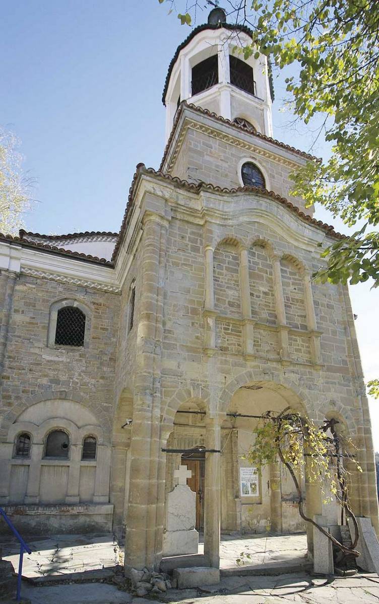 Три църкви във Велико Търново  се нуждаят от спешни ремонти