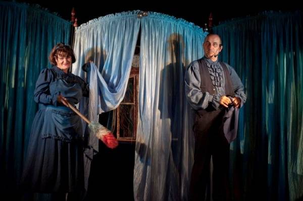 Театър “Весел” празнува 20-ия си рожден ден със специален спектакъл в събота