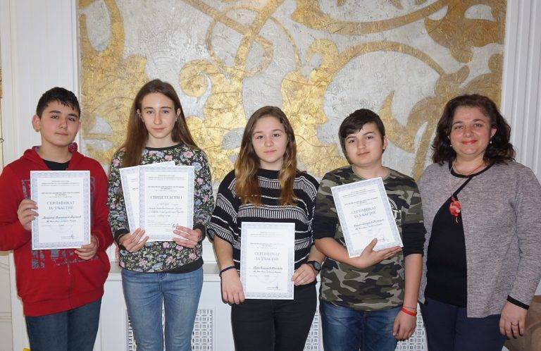 Горещи новини | Жара Еленска стана втора на  Националното състезание по физика