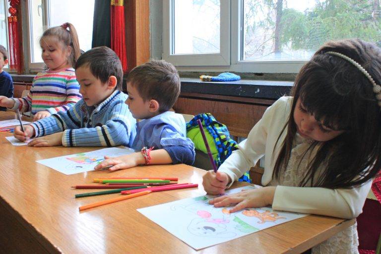 Горещи новини | Празник на китайския език за малчуганите  от “Соня” и ОУ “Св. Патриарх Евтимий”