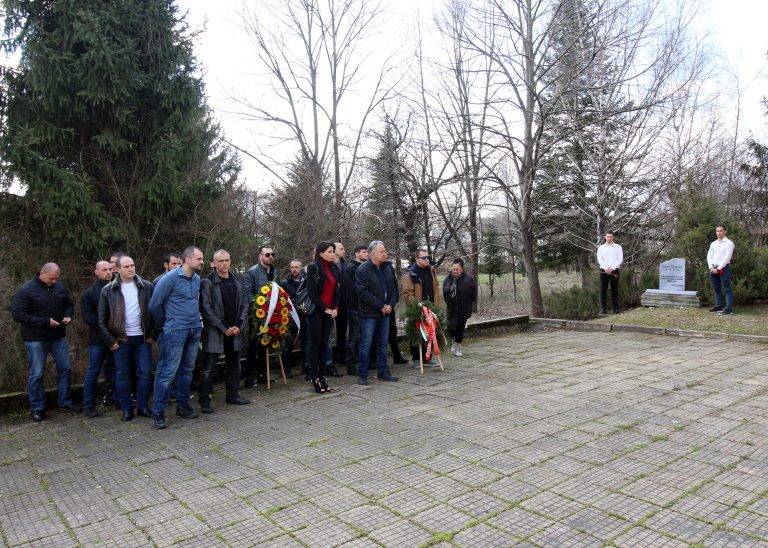 4 години след смъртта на Емил Шарков, неговият убиец още не е започнал да изплаща кръвнината