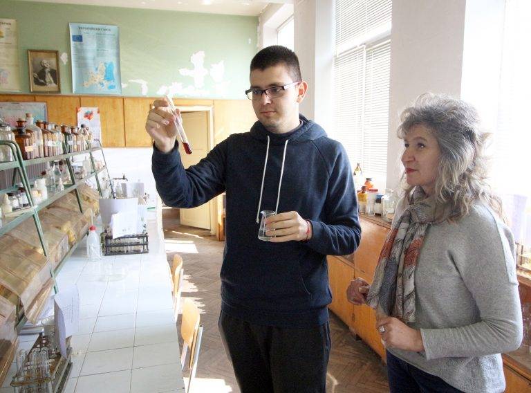 Горещи новини | Денислав Станчев от ПМГ отива на  Менделеевата олимпиада в Беларус