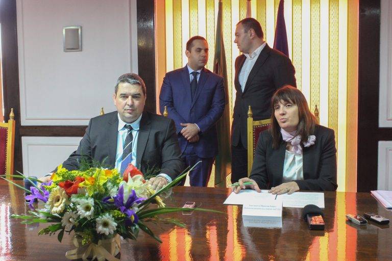 Френска компания за самолетни части иска да инвестира в Г. Оряховица