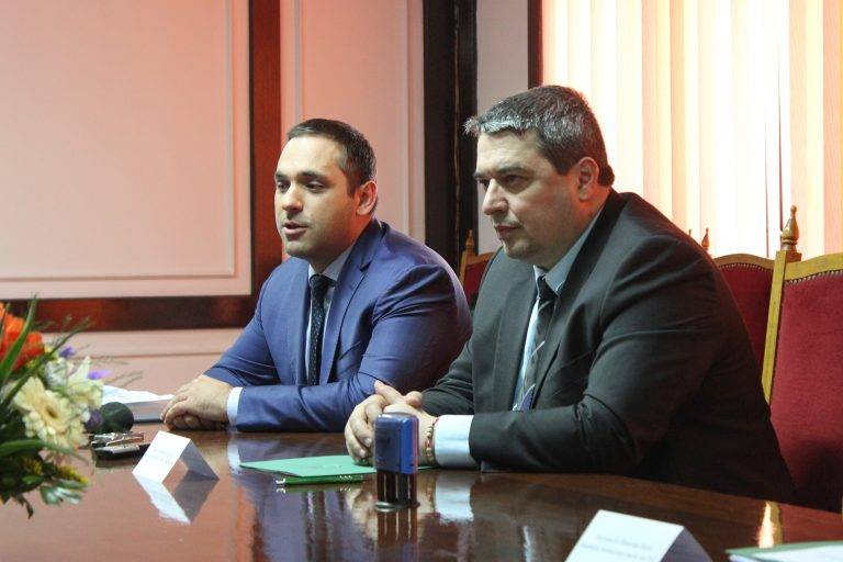 Горещи новини | Френска компания за самолетни части иска да инвестира в Г. Оряховица