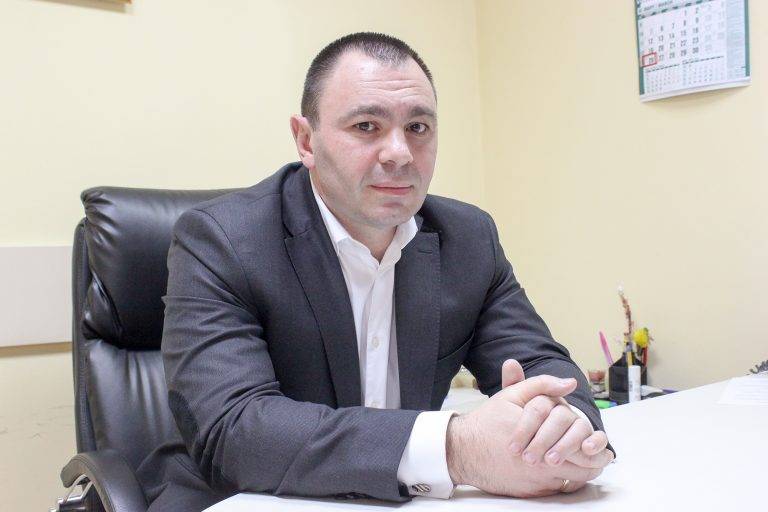 Горещи новини | Светлозар Лазаров, национален координатор на партия “Атака”:  “Кабинетът ще падне, ако  България изгони руски дипломати”