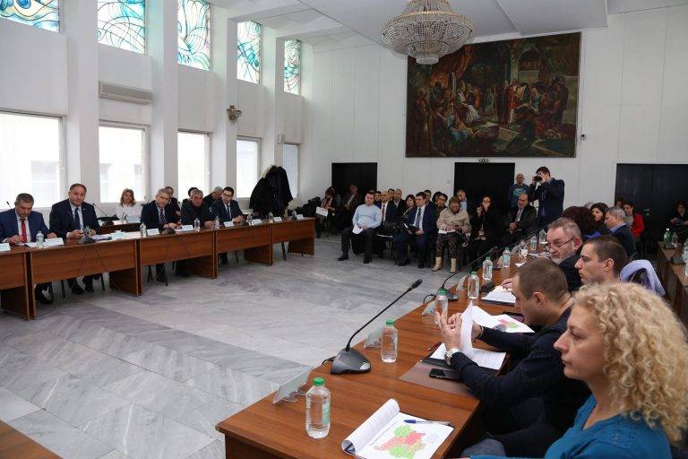 Проф. Любомира Попова участва в заседание на Регионалния съвет за развитие