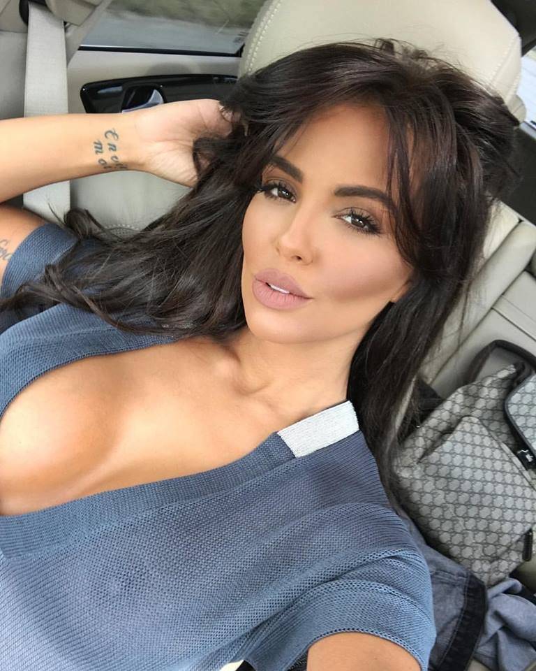 Горещи новини | Николета Лозанова идва във Велико Търново  за откриването на Fitness & Spa-Club17