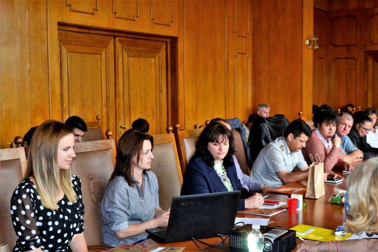 Деца пишат проекти за възраждане на  българските традиции и спорт в селата