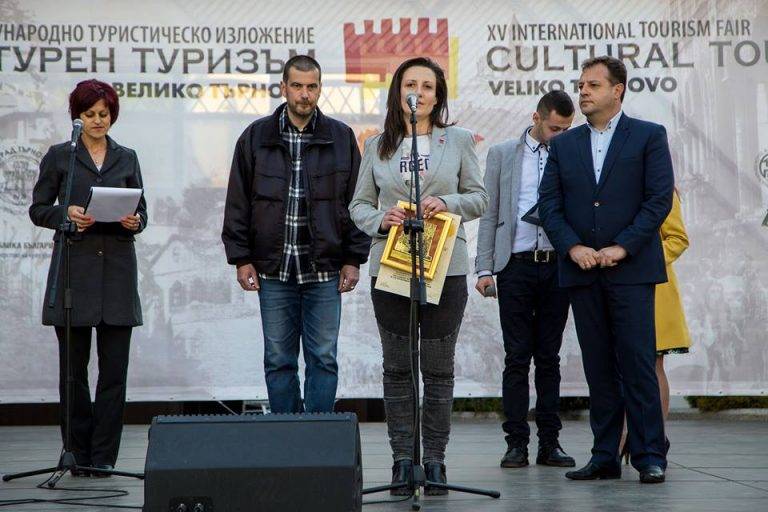 Кметът Даниел Панов получи наградата „Златен век“