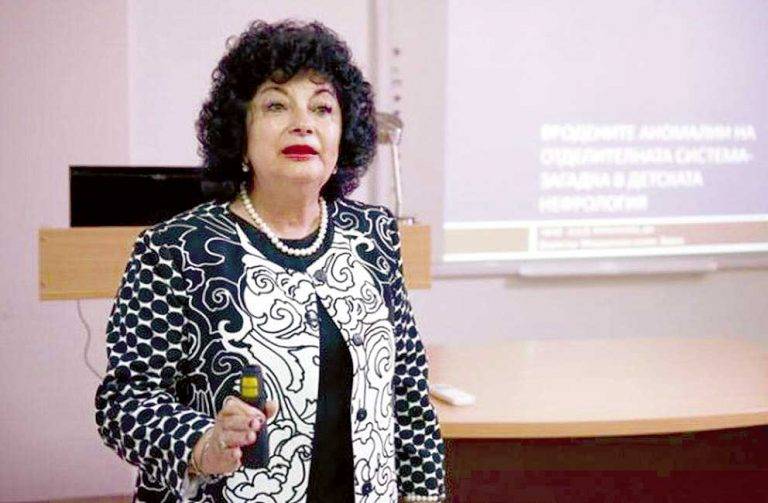 Здраве | Проф. Димитричка Близнакова, републикански консултант по педиатрия: “Бъбречните аномалии при деца се откриват още в утробата на майката”