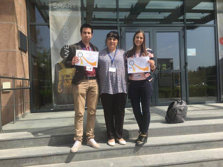 Горещи новини | Учениците от Старопрестолната гимназия с призови места в състезанието за икономисти на английски език