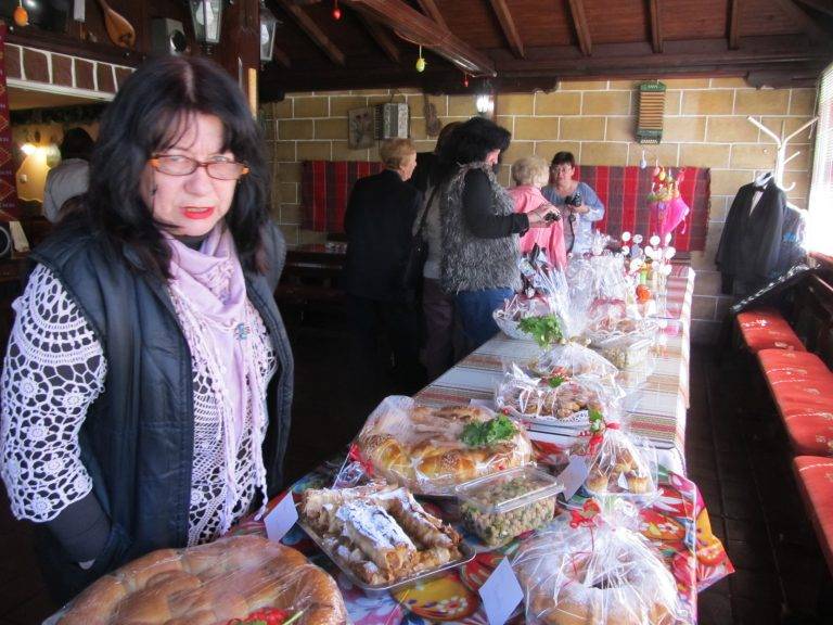 Кулинарна Великденска изложба организира женският съюз в Лясковец