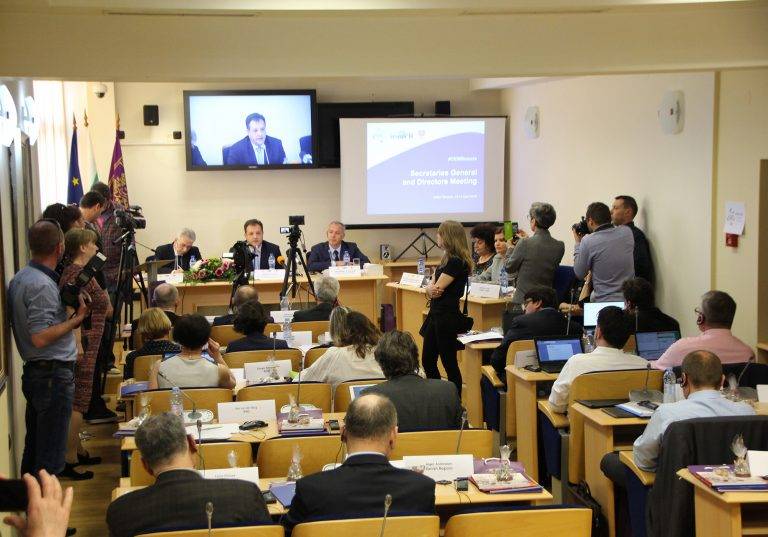 Съветът на Европейските общини и  региони заседава във Велико Търново