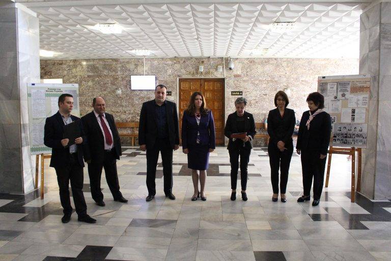 Ученици и студенти станаха  прокурори и съдии за един ден