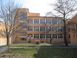 Горещи новини | Празникът на СУ „Вела Благоева” затваря улици в кв. „Бузлуджа”