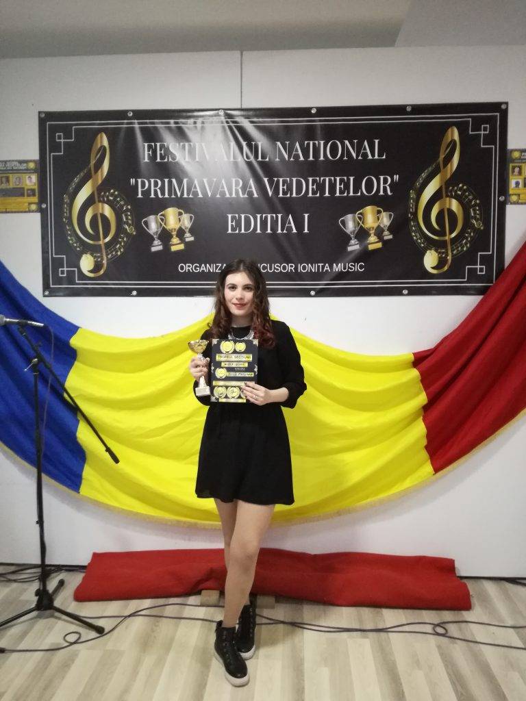 Горещи новини | Василия Стоичкова спечели куп награди  от конкурси в Румъния и Молдова