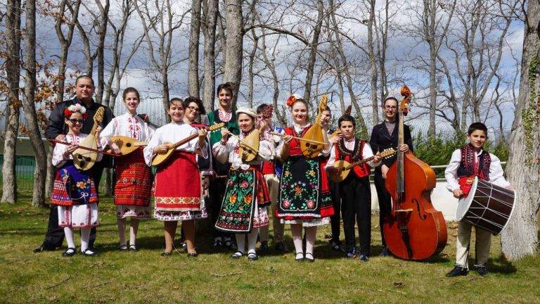 Хорът и оркестърът към ДЮФА “Българче” с престижни награди от конкурс във Варна