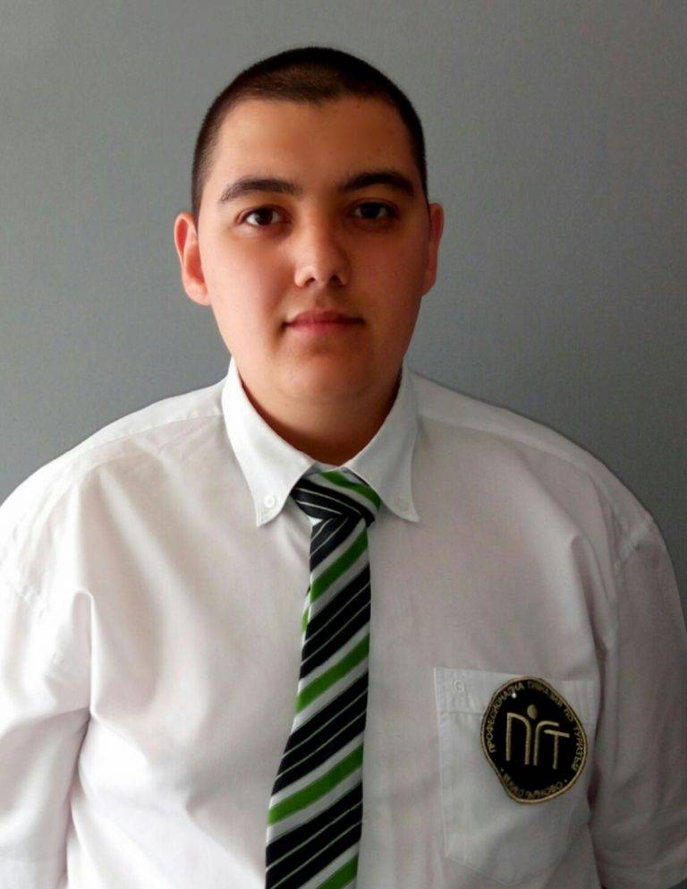 Горещи новини | Владислав Борисов от ПГ по туризъм стана втори в литературен конкурс