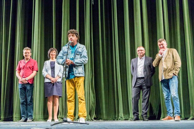 Никола от Дебелец и Виктория от Шемшево с награди от фестивала “Малкият принц