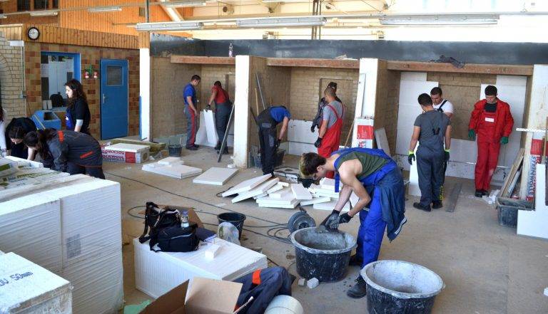 Ученици от ПГ по строителство стажуваха в Германия