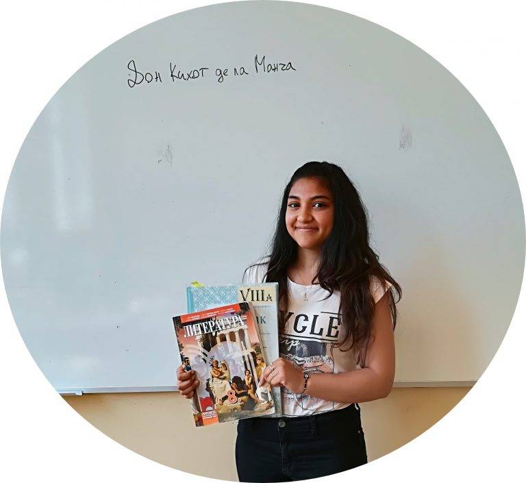 Ученици станаха учители в Хуманитарната гимназия