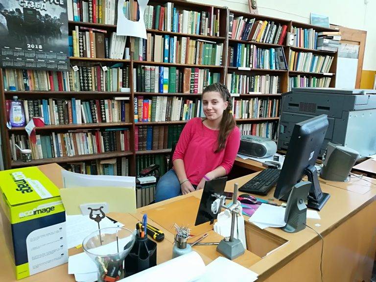 Ученици станаха учители в Хуманитарната гимназия