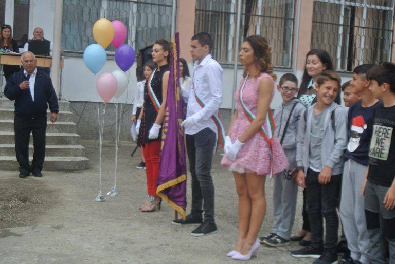 Спортното училище изпрати 40 абитуриенти