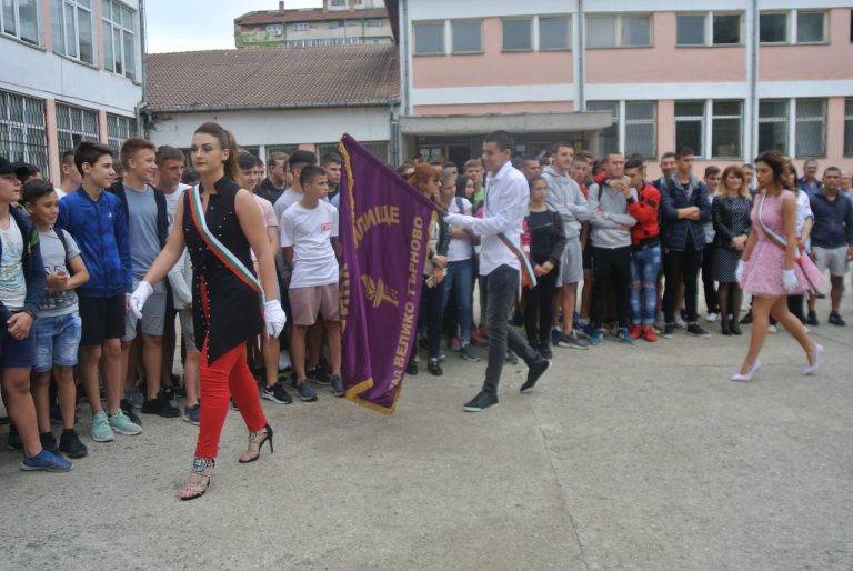 Спортното училище изпрати 40 абитуриенти