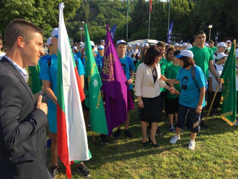 50 души от Велико Търново участват в похода „По пътя на ботевата чета”