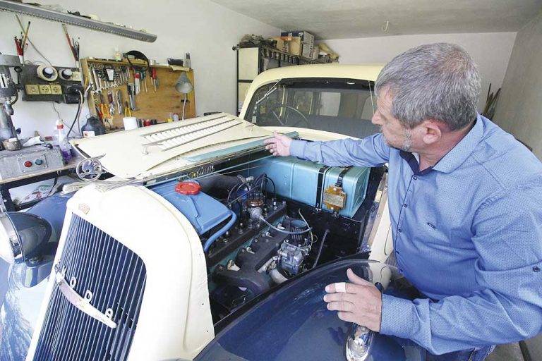 Горещи новини | Единствената в света “Шкода Супърб 913”  е собственост на майстор от Лясковец