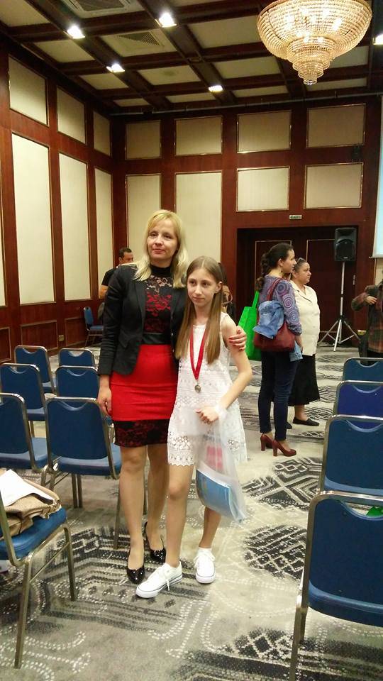 Второ място в националното състезание на Кеймбридж училищата за Гергана Попова от СУ „Николай Катранов“