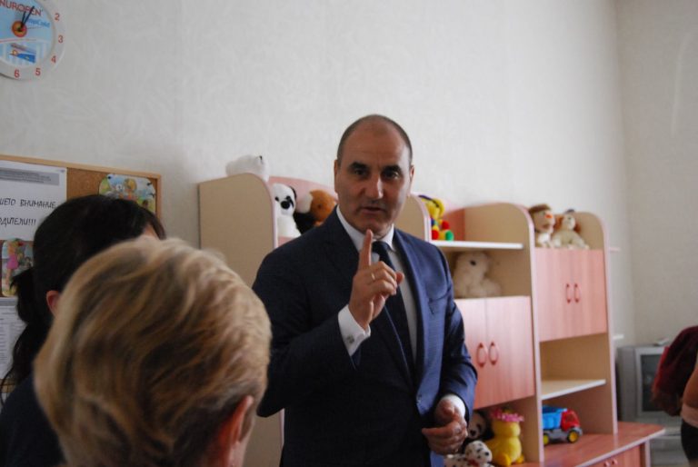 Цветан Цветанов посети Дома за медико-социални грижи в Дебелец