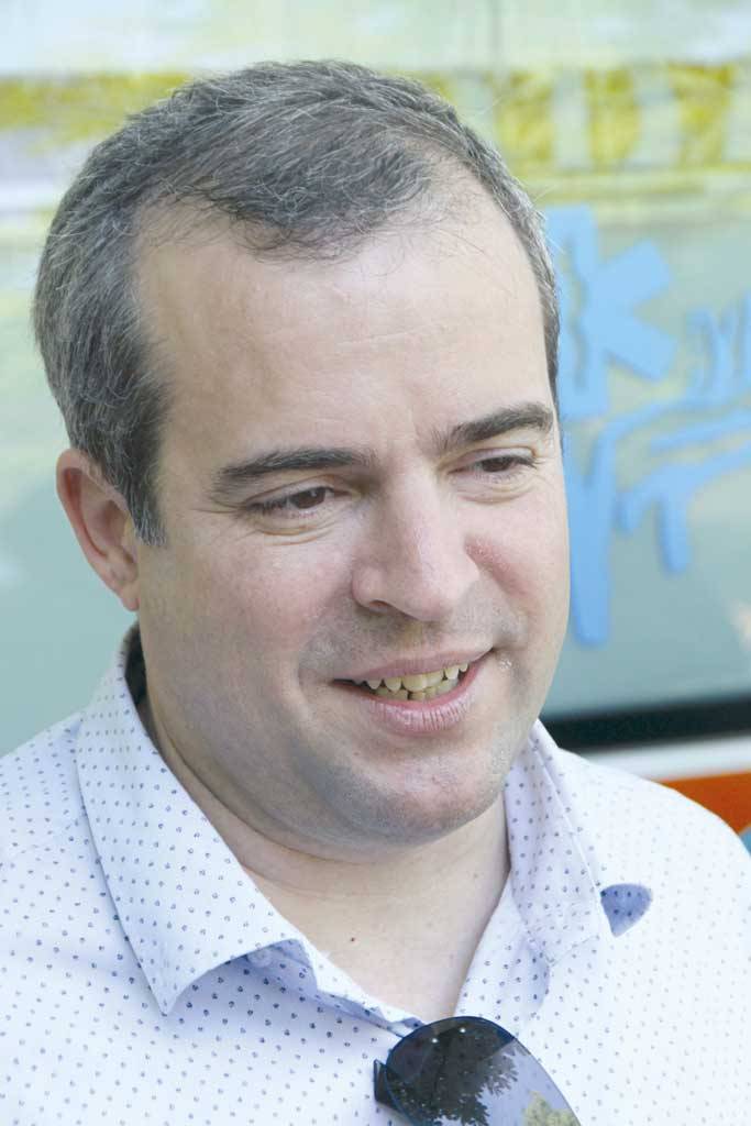 Общество | Иван Звездев пред “Янтра ДНЕС”: “Розовото агнешко с малко бяла мазнинка е тайната за вкусното гергьовско агне”