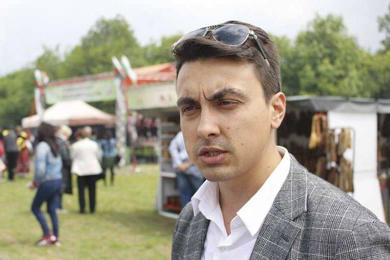 Пари и власт | Евродепутатът Момчил Неков: “България не защити позицията си  за директните плащания след 2020 г.”