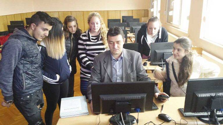 ПГ по аграрни технологии “Ц. Церковски” първа в община Павликени стартира дуално обучение