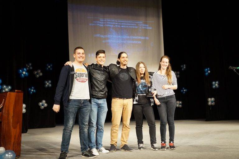 Трима ученици от ПМГ са призьори в Националната олимпиада по ИТ