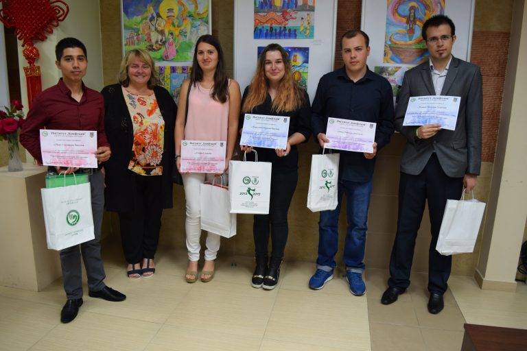 Студенти – географи от ВТУ обраха наградите конкурса „България и Китай – древни и уникални цивилизации”