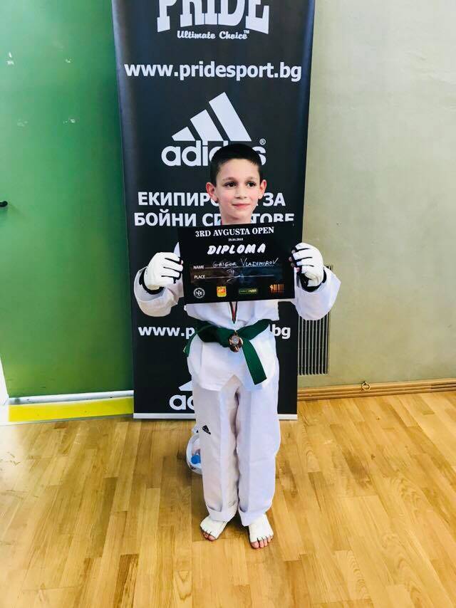 Горещи новини | Лясковски ученици завоюваха челни места в състезания