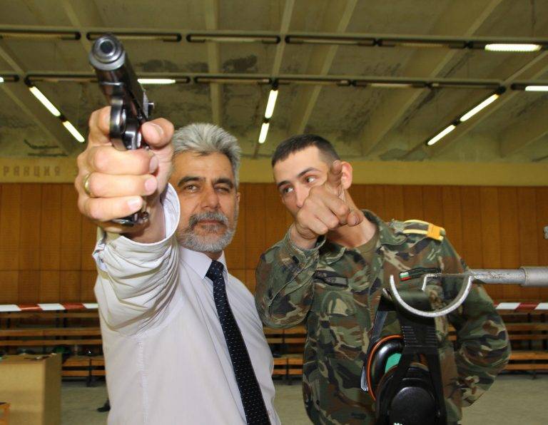 Горещи новини | Курсанти от 15 държави идват на олимпиада по сигурност и отбрана във военния университет