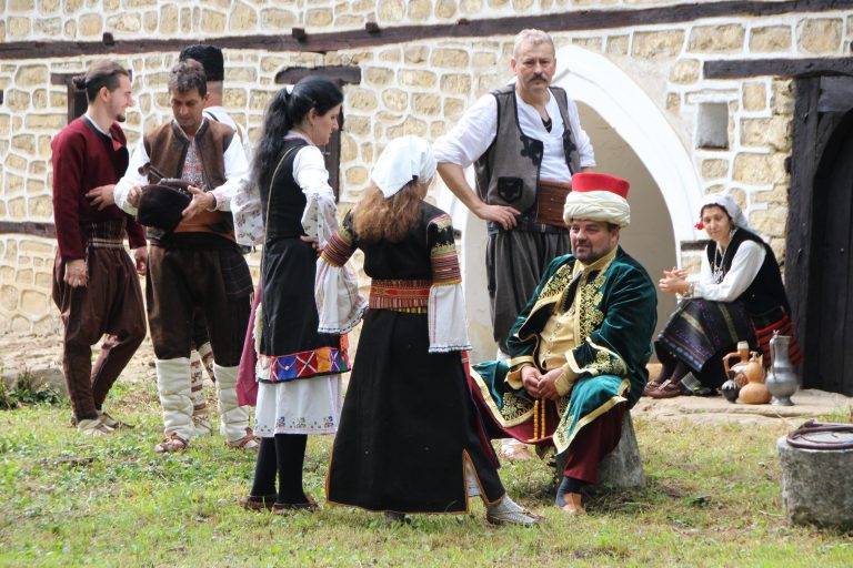 Горещи новини | Кърджалии отново  нападнаха Арбанаси