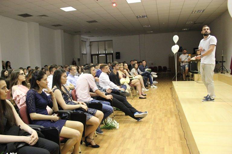 Американски колеж „Аркус“ изпрати шампионския си випуск