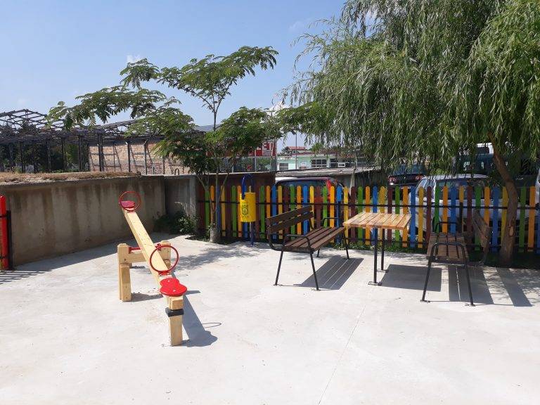 Откриват обновени детски площадки в Свищов