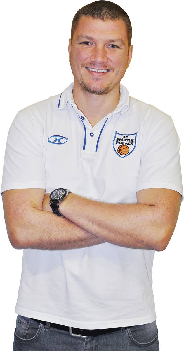 Горещи новини | Александър Дяковски – треньор ментор в предстоящия камп “Баскетболни деца”