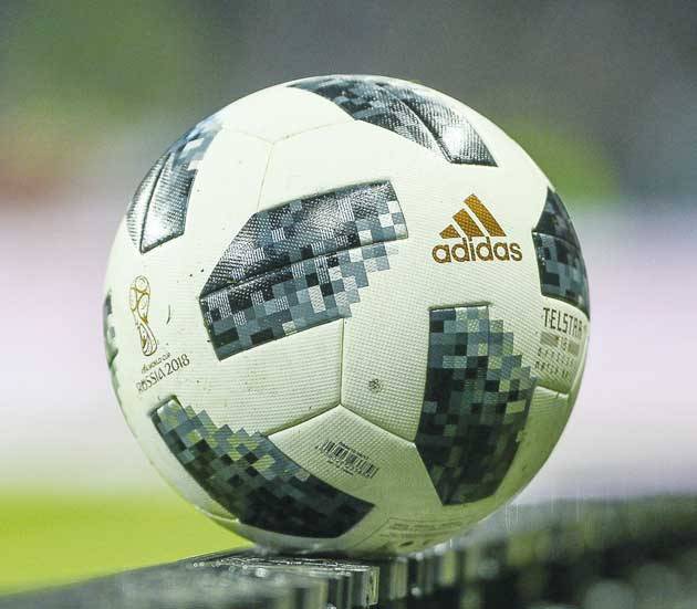 Спорт | “Етър” ще играе с  официалната топка от мондиала – “Telstar 18”
